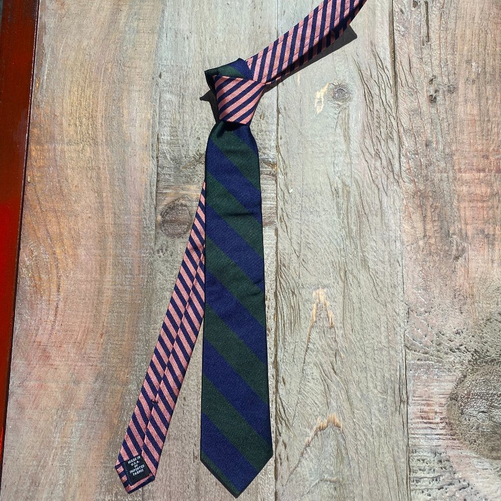 Social Primer Green Blue and Pink stripe tie